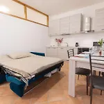 Nuovi Tri E Bilocali In Con Piscina A Porto Cervo 800mt Mare * ليسيا دي فاكا