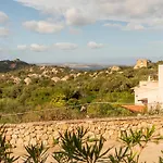 شقة Nuovi Tri E Bilocali In Con Piscina A Porto Cervo 800mt Mare ليسيا دي فاكا